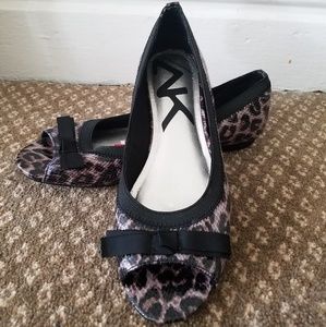Anne Klein Leopard Flats